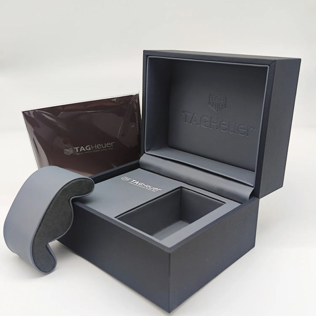 TAG Heuer watch box  display position on the right