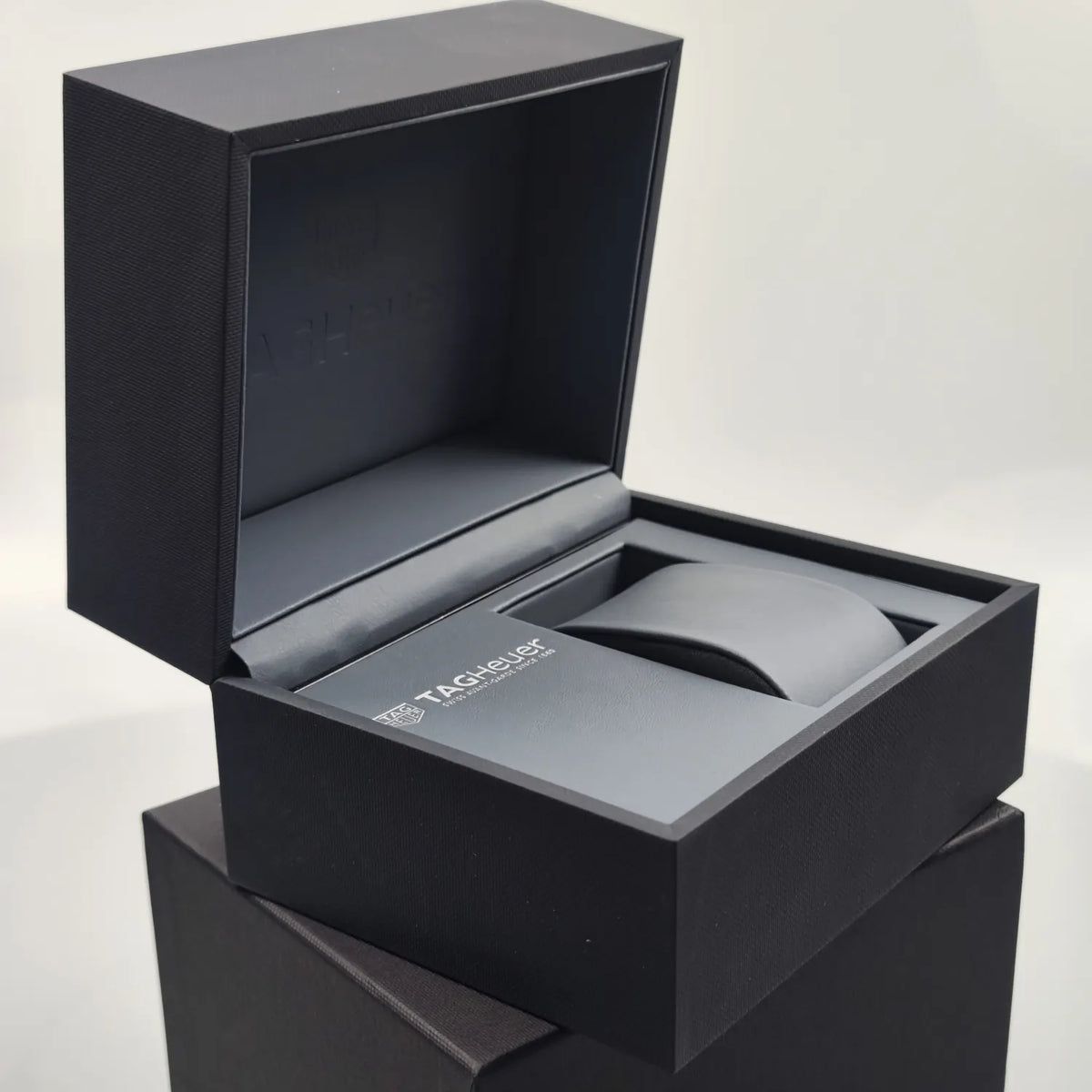 TAG Heuer watch box  display position on the right